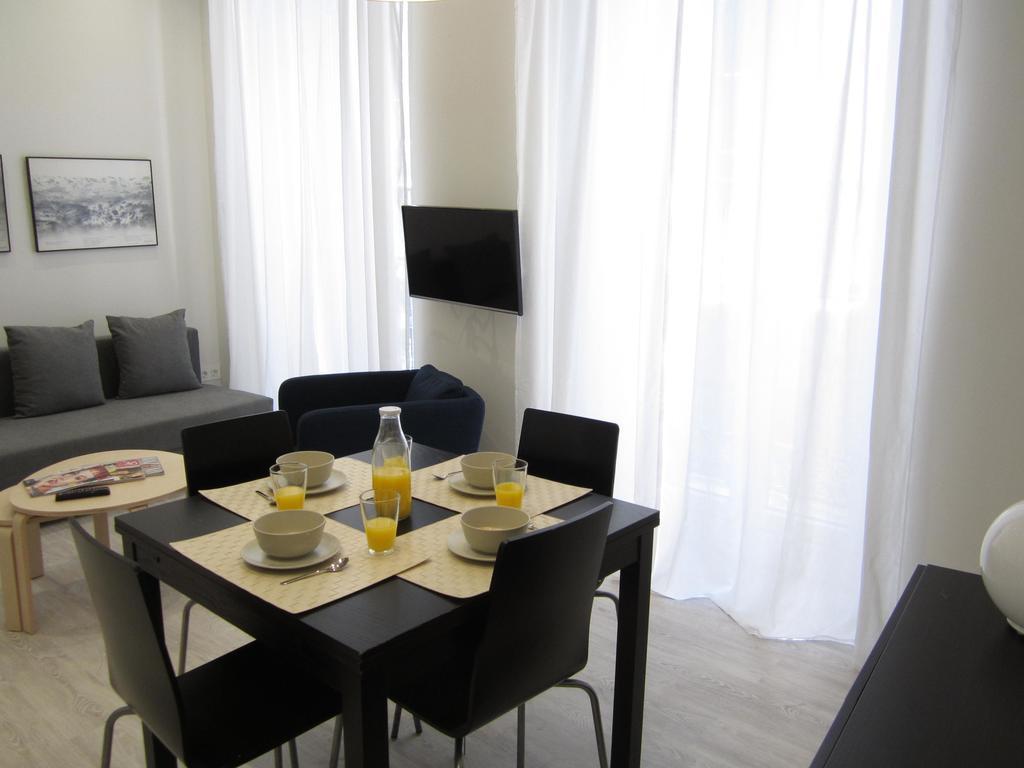 Livemalaga Santa Maria Apartments Bagian luar foto